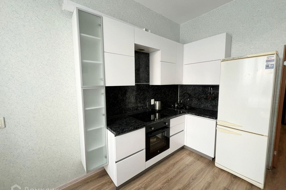 Сдаётся 1-комнатная квартира, 38 м²