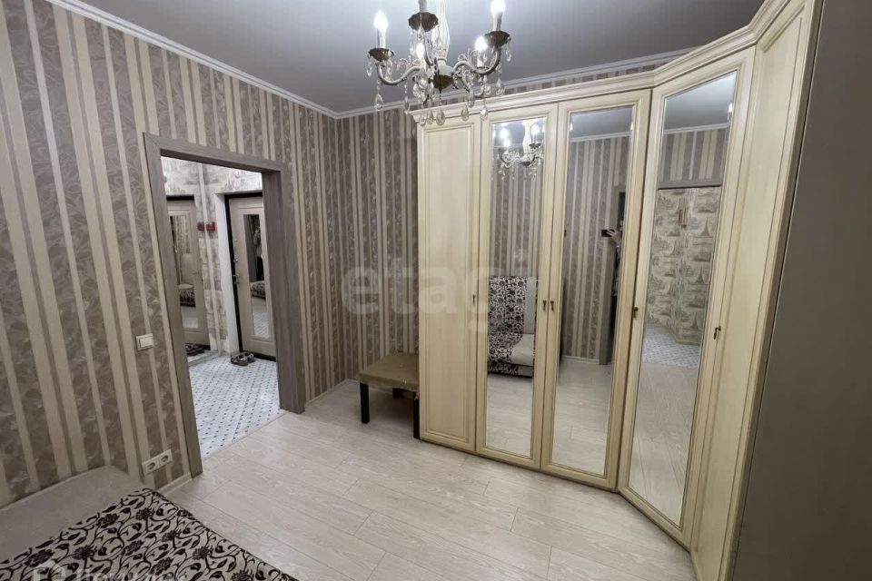 Продаётся 1-комнатная квартира, 37.1 м²