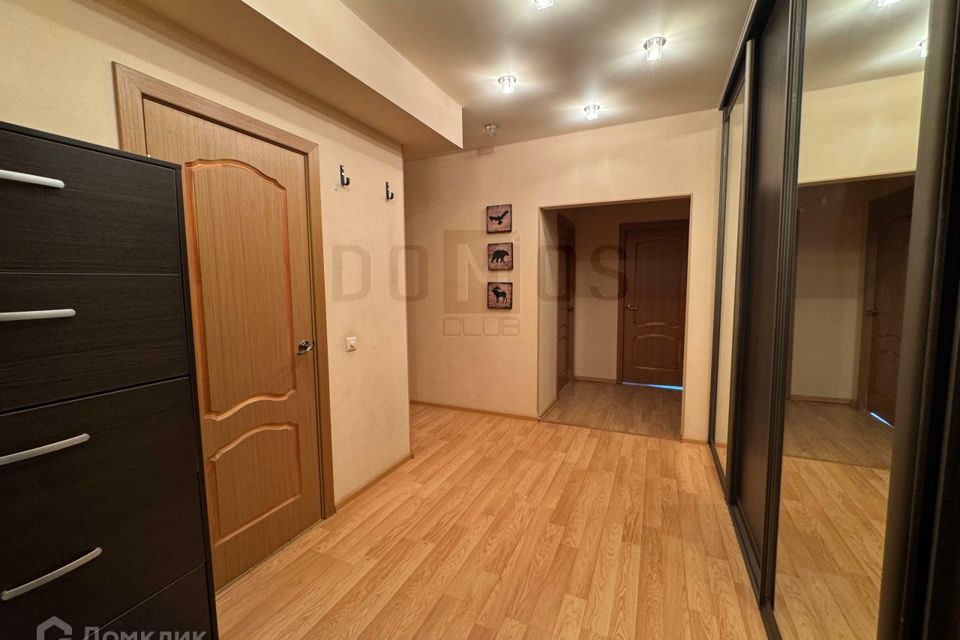 Продаётся 2-комнатная квартира, 74 м²