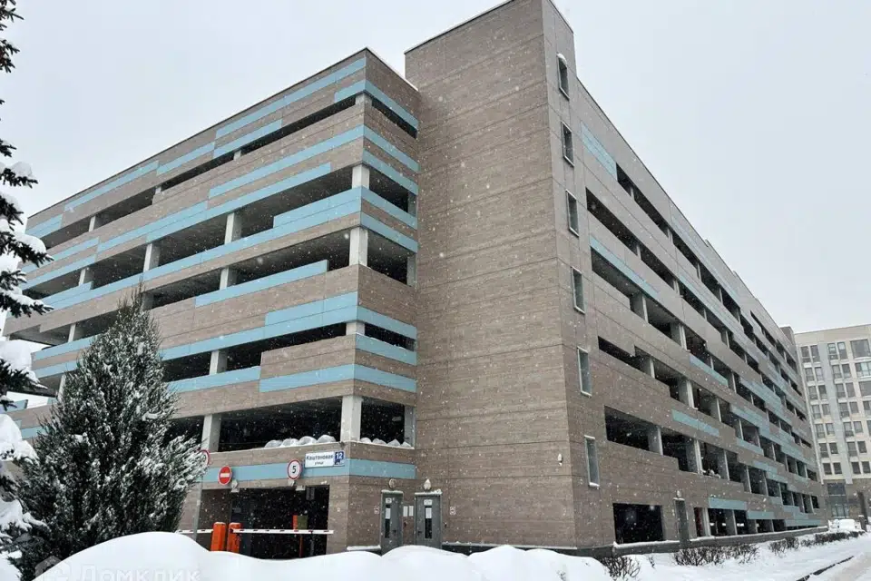 Продаётся машиноместо, 16 м²