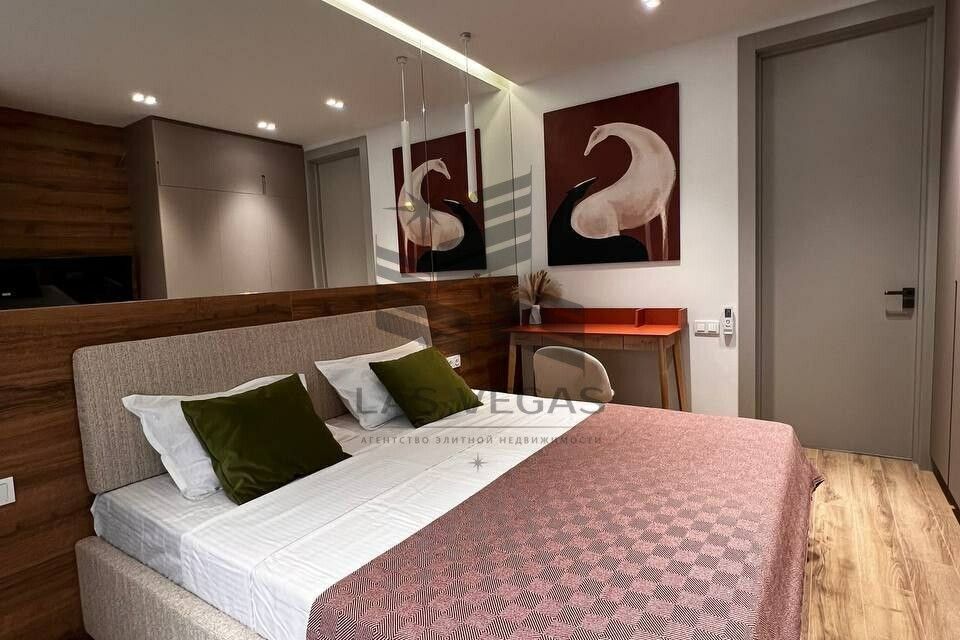 Сдаётся 1-комнатная квартира, 60 м²