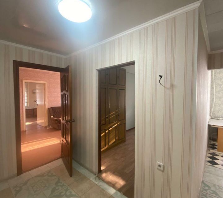 Продаётся 3-комнатная квартира, 60.7 м²