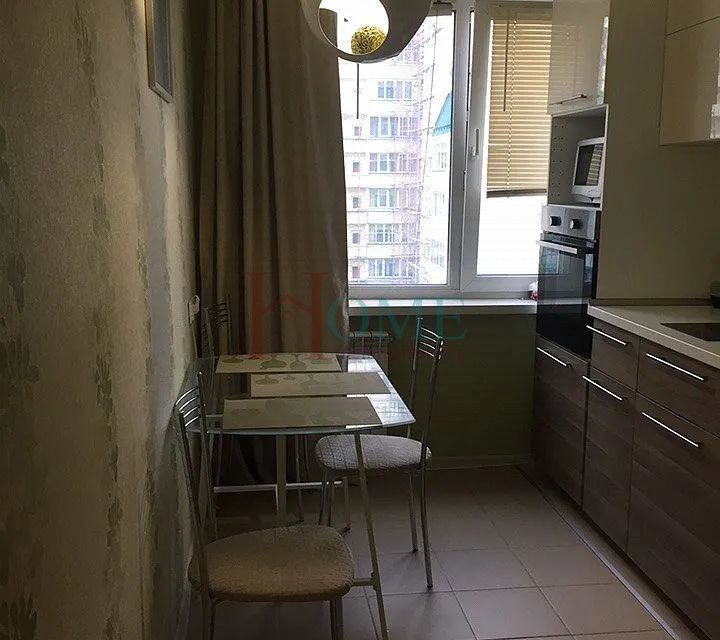 Сдаётся 3-комнатная квартира, 63 м²