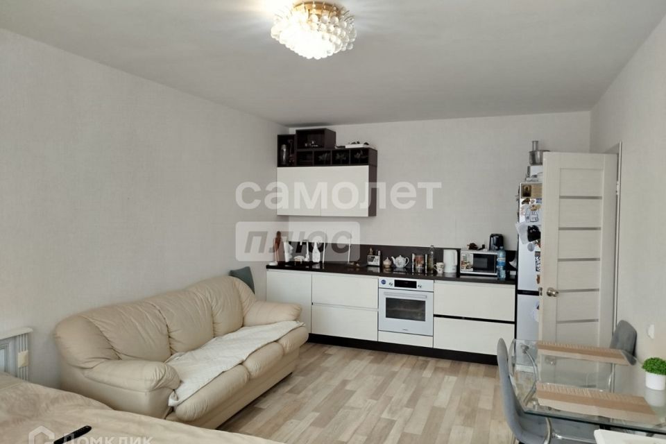 Продаётся 2-комнатная квартира, 60.3 м²