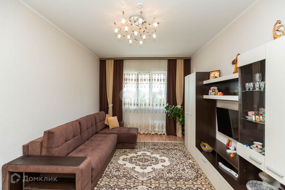 Продаётся 2-комнатная квартира, 71.4 м²