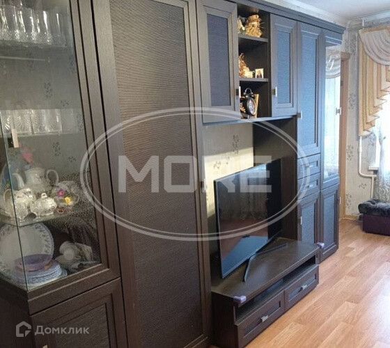 Продаётся 4-комнатная квартира, 62.9 м²