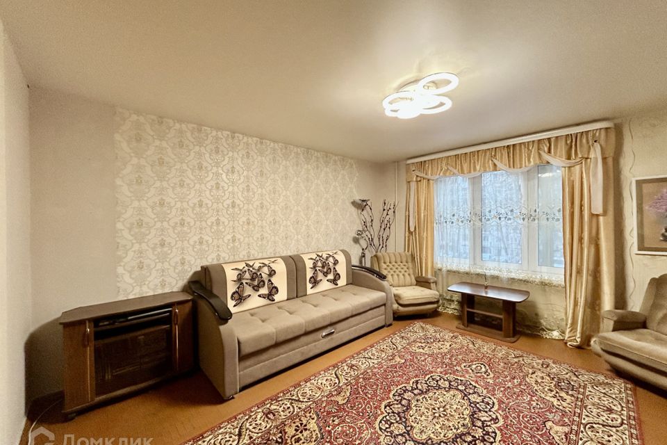 Продаётся 3-комнатная квартира, 59.4 м²