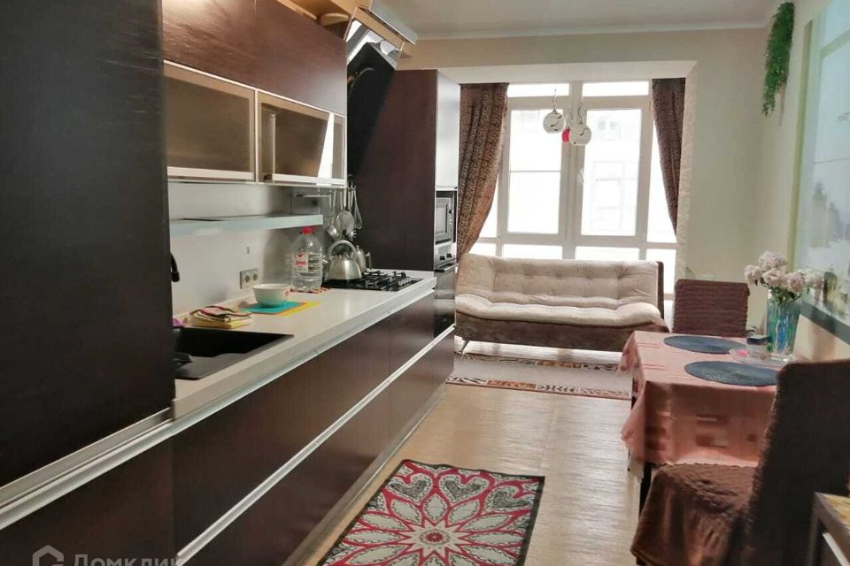 Продаётся 1-комнатная квартира, 51 м²