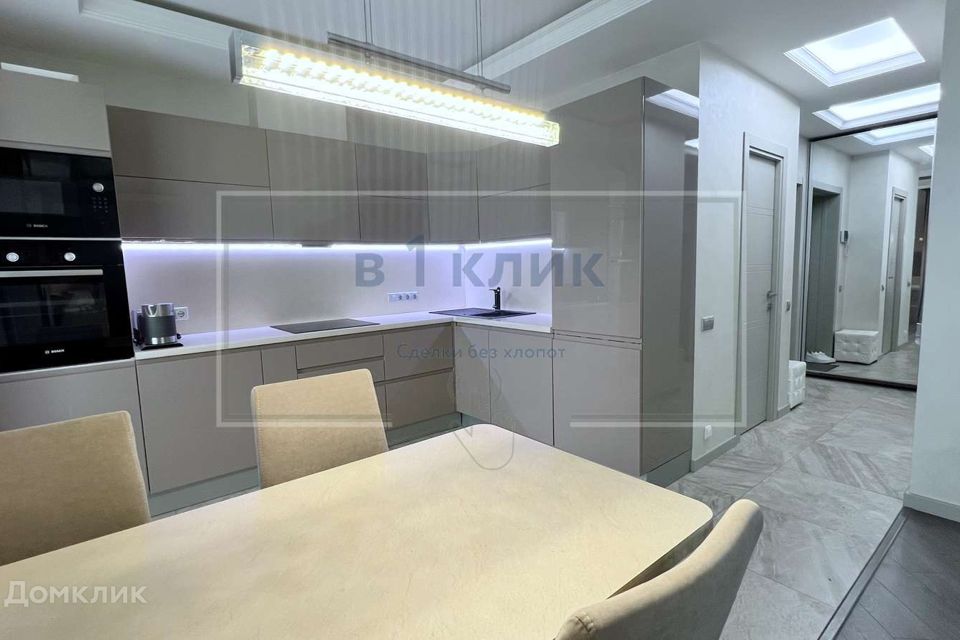 Продаётся 3-комнатная квартира, 80 м²