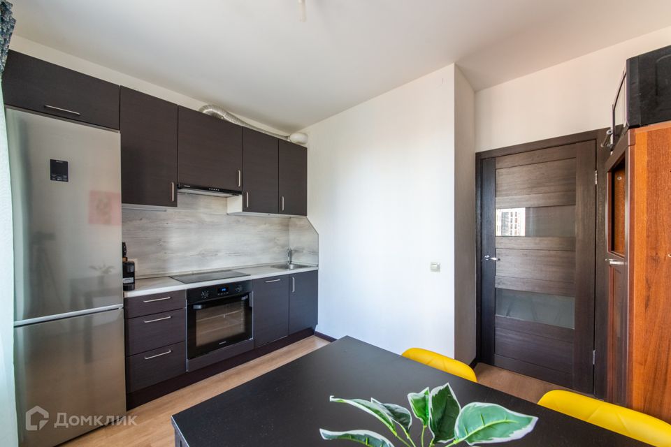 Продаётся 1-комнатная квартира, 35.6 м²