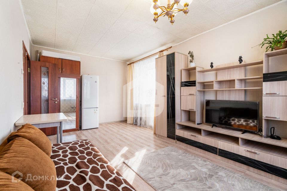 Продаётся 4-комнатная квартира, 70 м²