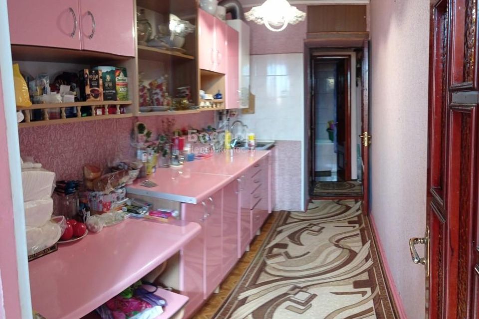 Продаётся 3-комнатная квартира, 57.8 м²
