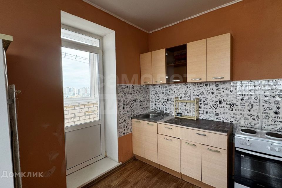 Продаётся 1-комнатная квартира, 43.6 м²