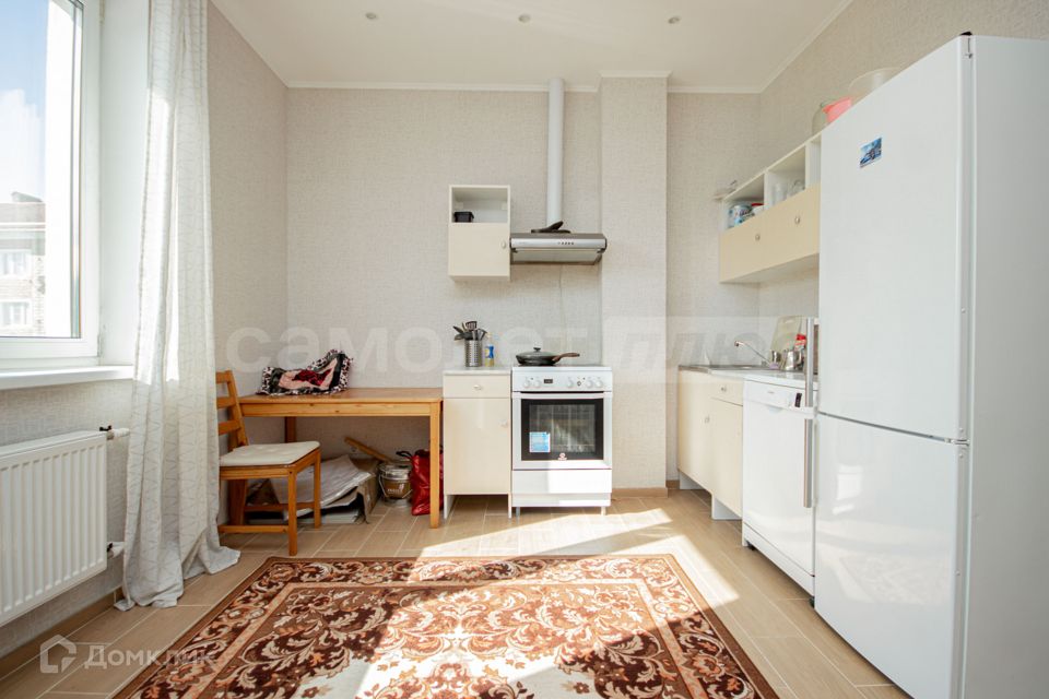 Продаётся 1-комнатная квартира, 51.7 м²