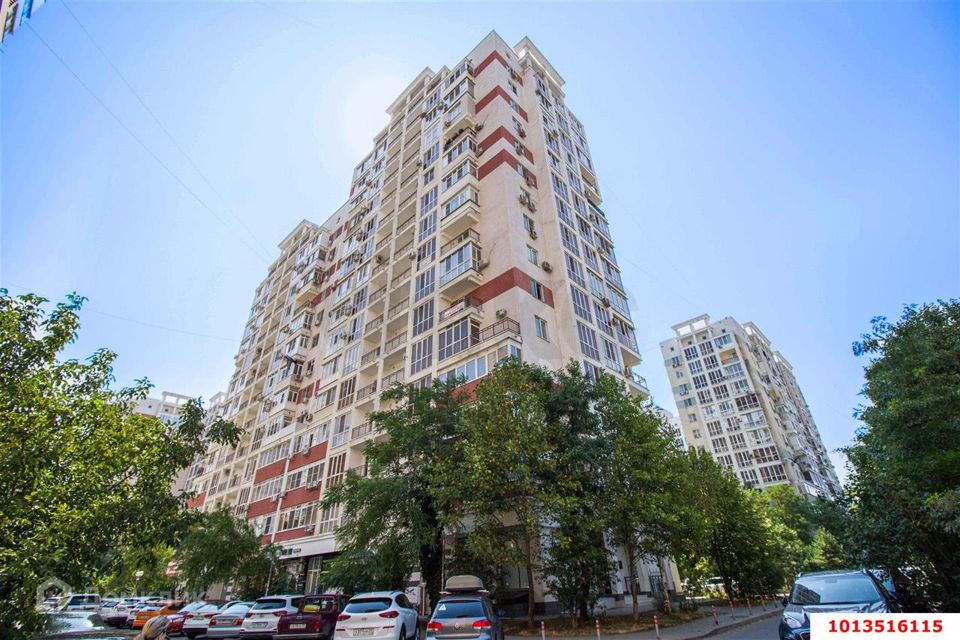 Продаётся 2-комнатная квартира, 73.2 м²