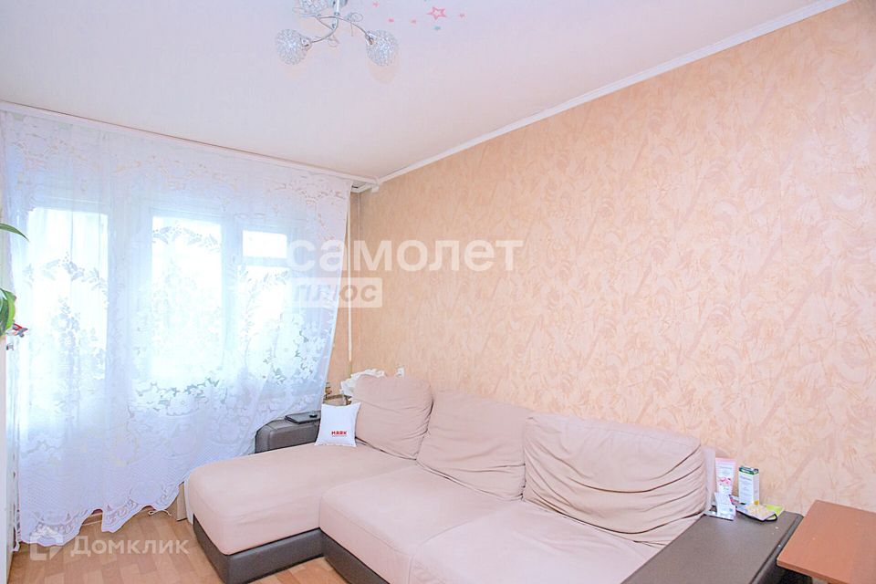 Продаётся 2-комнатная квартира, 43.3 м²