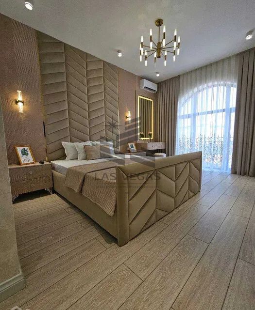 Сдаётся 2-комнатная квартира, 74 м²
