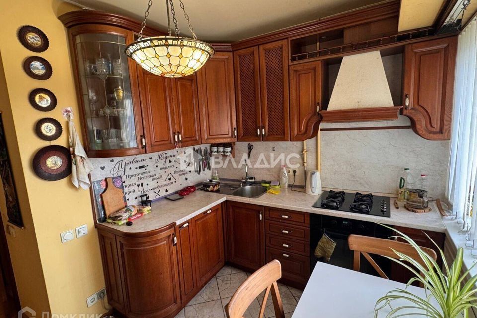 Продаётся 4-комнатная квартира, 70 м²