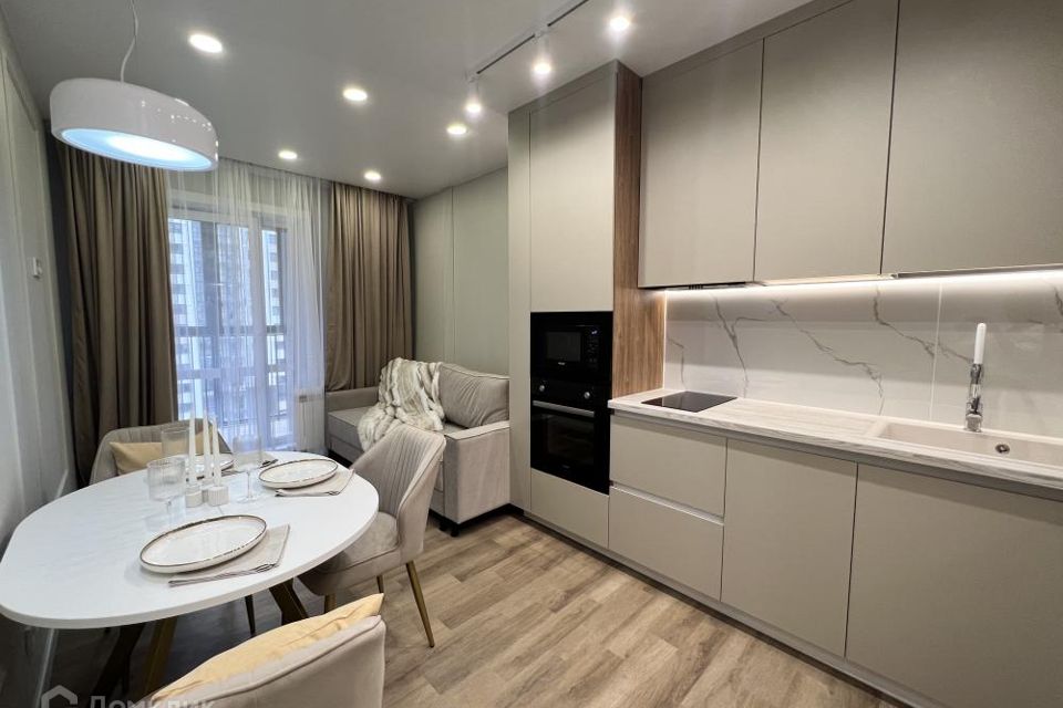 Продаётся 3-комнатная квартира, 90 м²