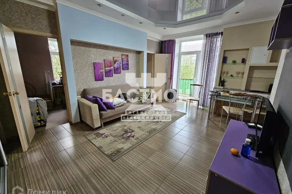 Продаётся 3-комнатная квартира, 43 м²