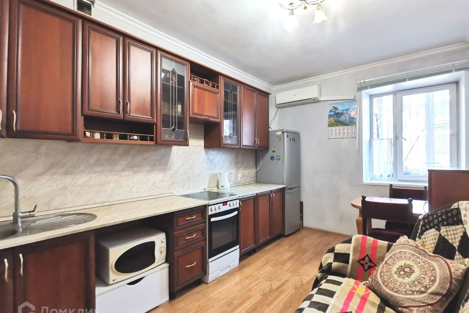 Сдаётся 1-комнатная квартира, 46.8 м²