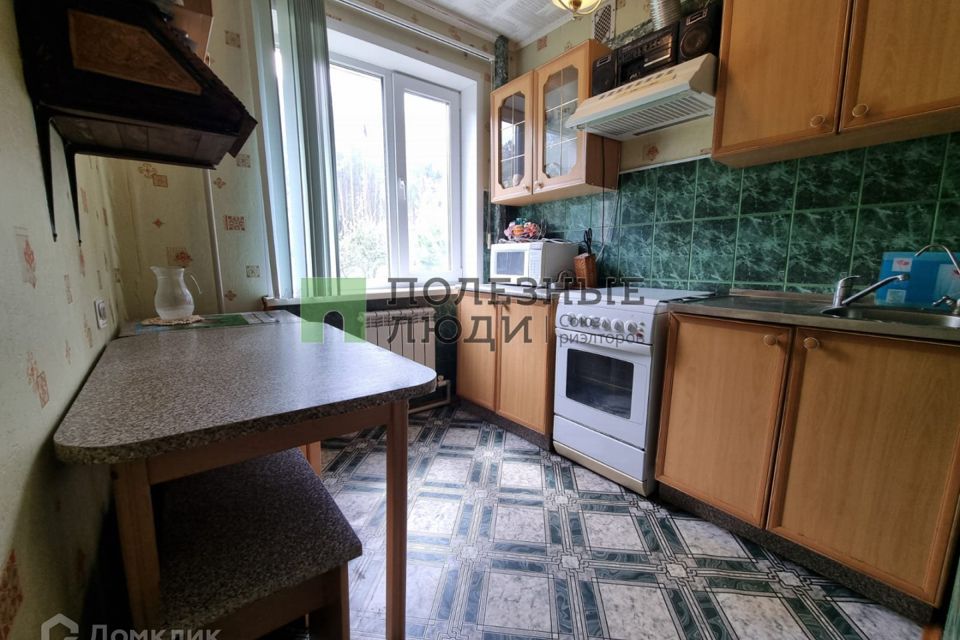 Продаётся 3-комнатная квартира, 61.5 м²