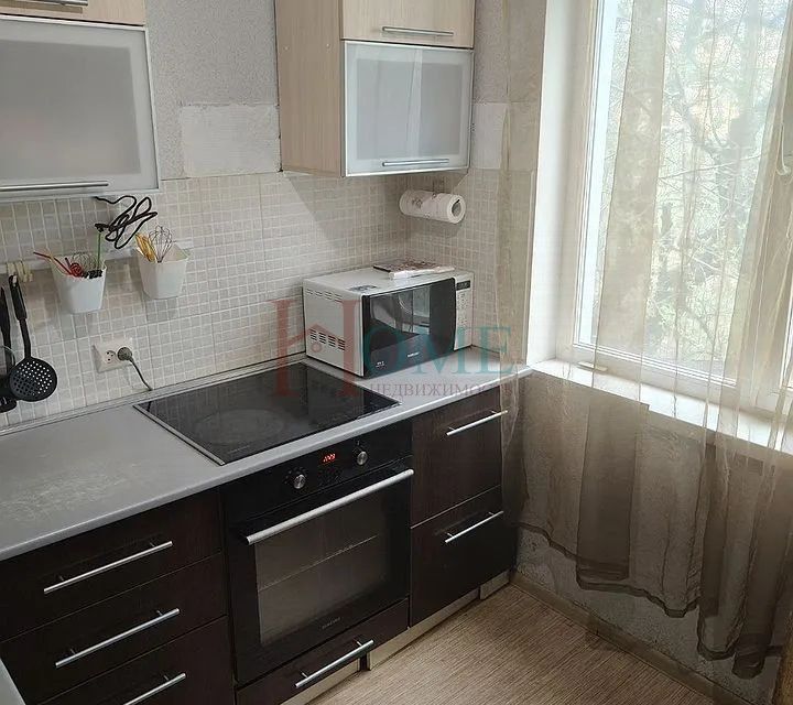 Сдаётся 2-комнатная квартира, 46 м²