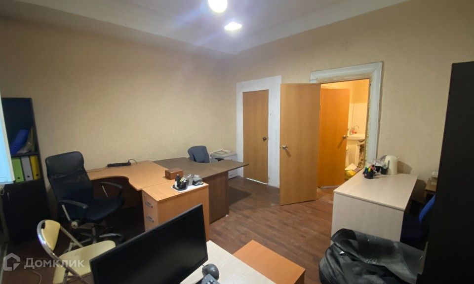 Продаётся 3-комнатная квартира, 53.8 м²