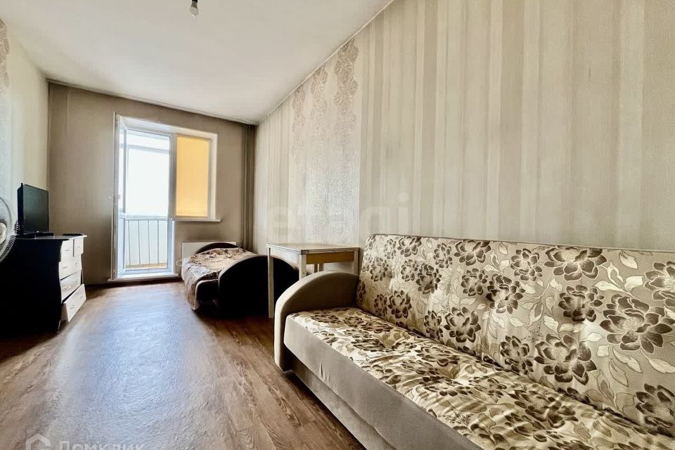 Продаётся 1-комнатная квартира, 35.2 м²