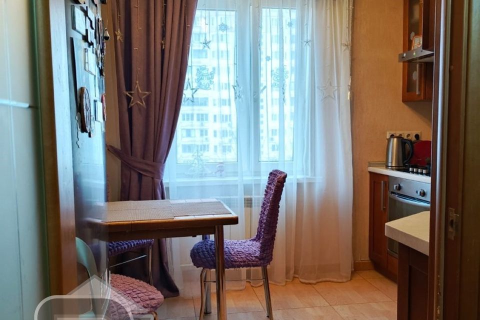 Продаётся 1-комнатная квартира, 36.5 м²