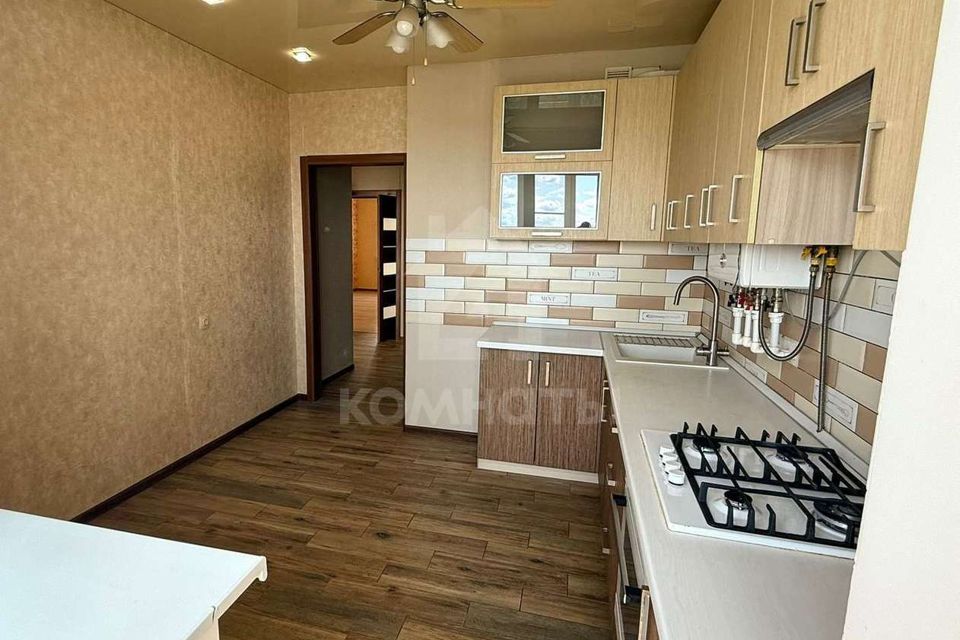 Продаётся 2-комнатная квартира, 58 м²