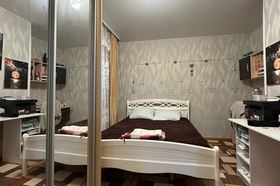 Продаётся 3-комнатная квартира, 50 м²