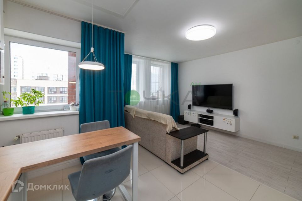 Продаётся 3-комнатная квартира, 98.3 м²