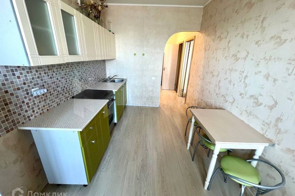 Продаётся 1-комнатная квартира, 39.7 м²