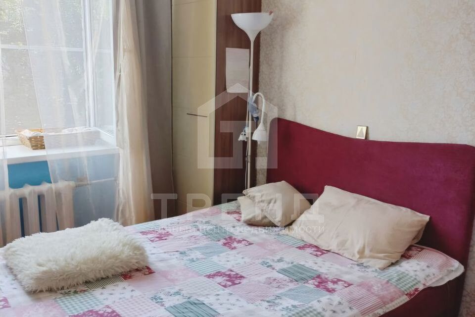 Продаётся комната в 3-комн. квартире, 80.2 м²