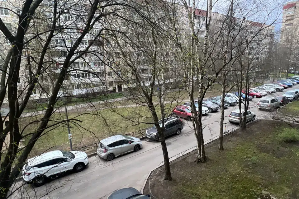 Продаётся 3-комнатная квартира, 57.3 м²