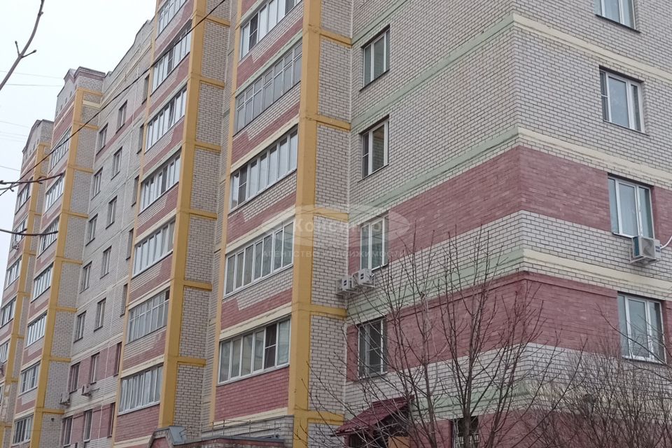 Продаётся 3-комнатная квартира, 108.1 м²