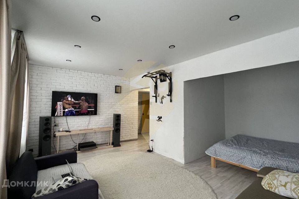 Продаётся 1-комнатная квартира, 39.1 м²