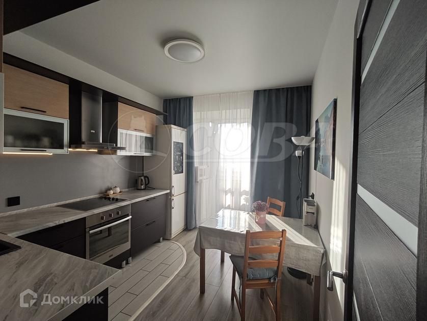 Продаётся 1-комнатная квартира, 42 м²