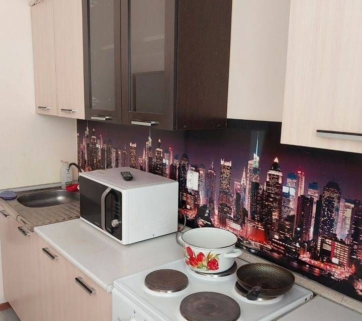Сдаётся 1-комнатная квартира, 35 м²