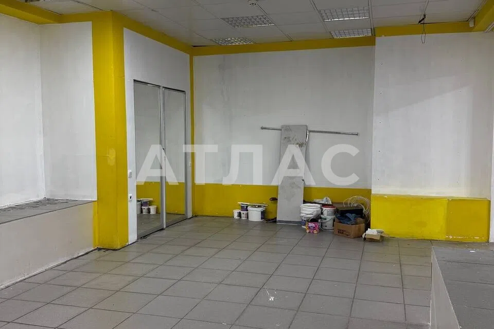 Сдаётся помещение своб. назначения, 300 м²