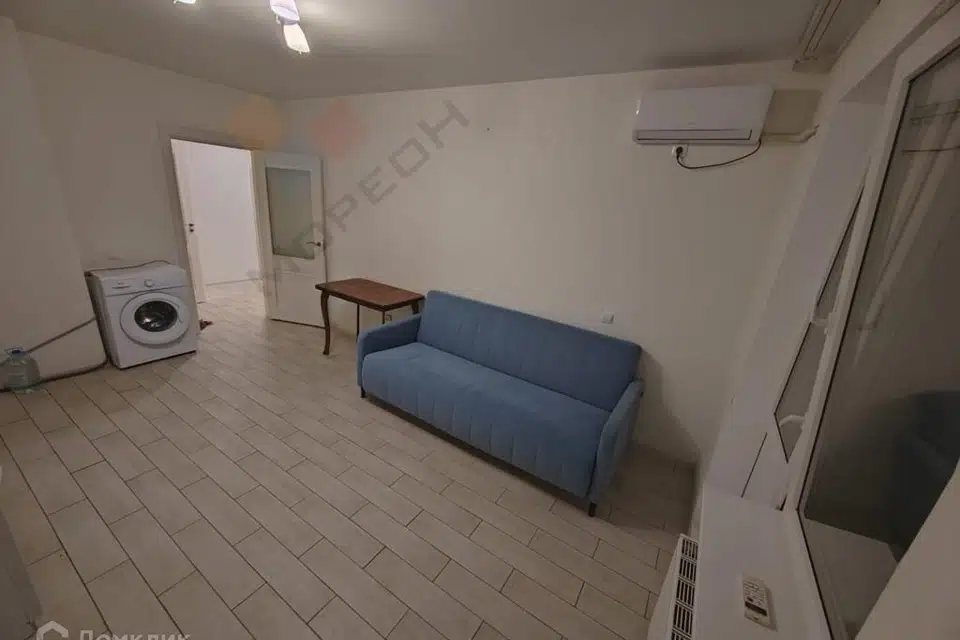 Продаётся 1-комнатная квартира, 43.3 м²