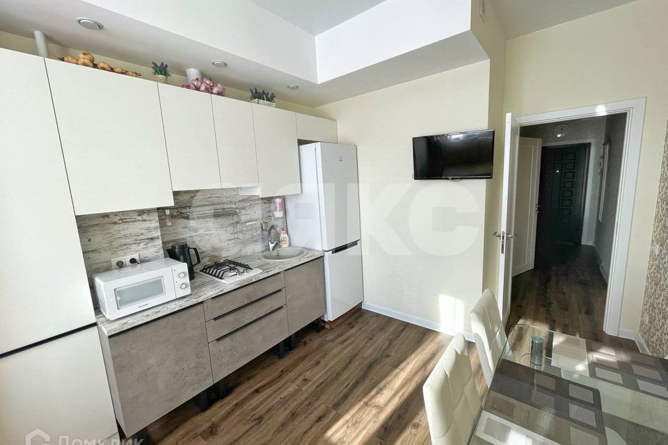 Продаётся 1-комнатная квартира, 46.2 м²
