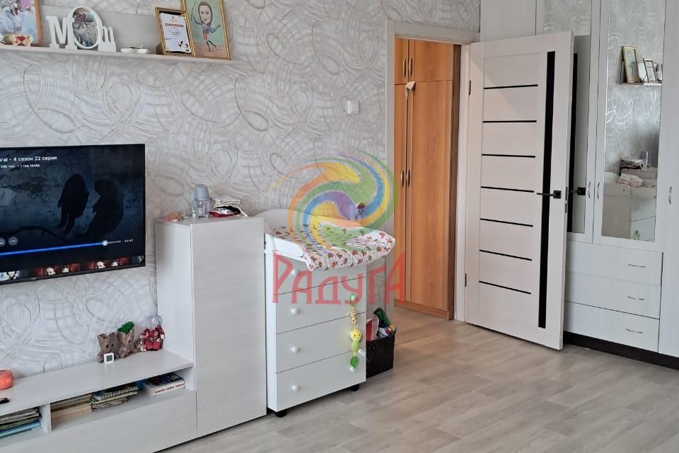 Продаётся 1-комнатная квартира, 37 м²