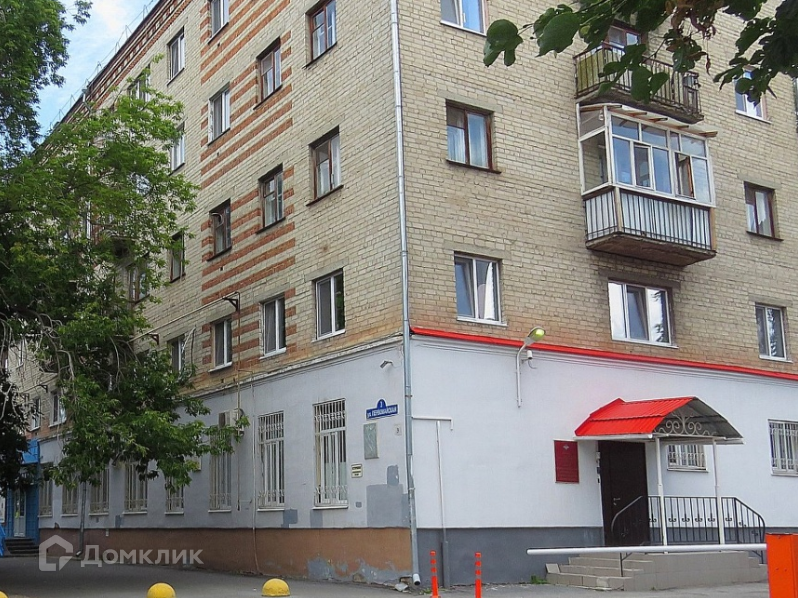 Продаётся 2-комнатная квартира, 60.2 м²
