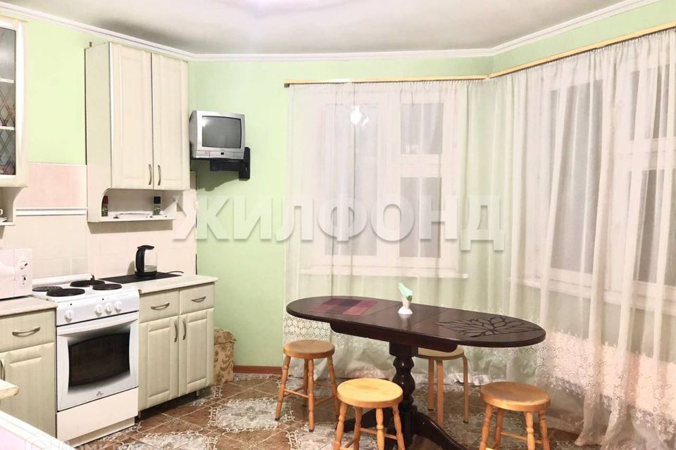 Продаётся 2-комнатная квартира, 50.6 м²