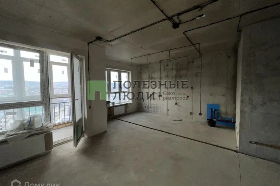 Продаётся 4-комнатная квартира, 118 м²