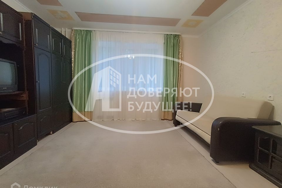 Продаётся 1-комнатная квартира, 40.6 м²