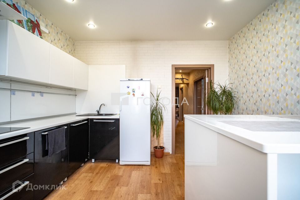Сдаётся 3-комнатная квартира, 85 м²