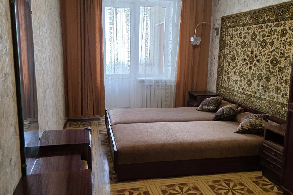 Продаётся 4-комнатная квартира, 73.3 м²